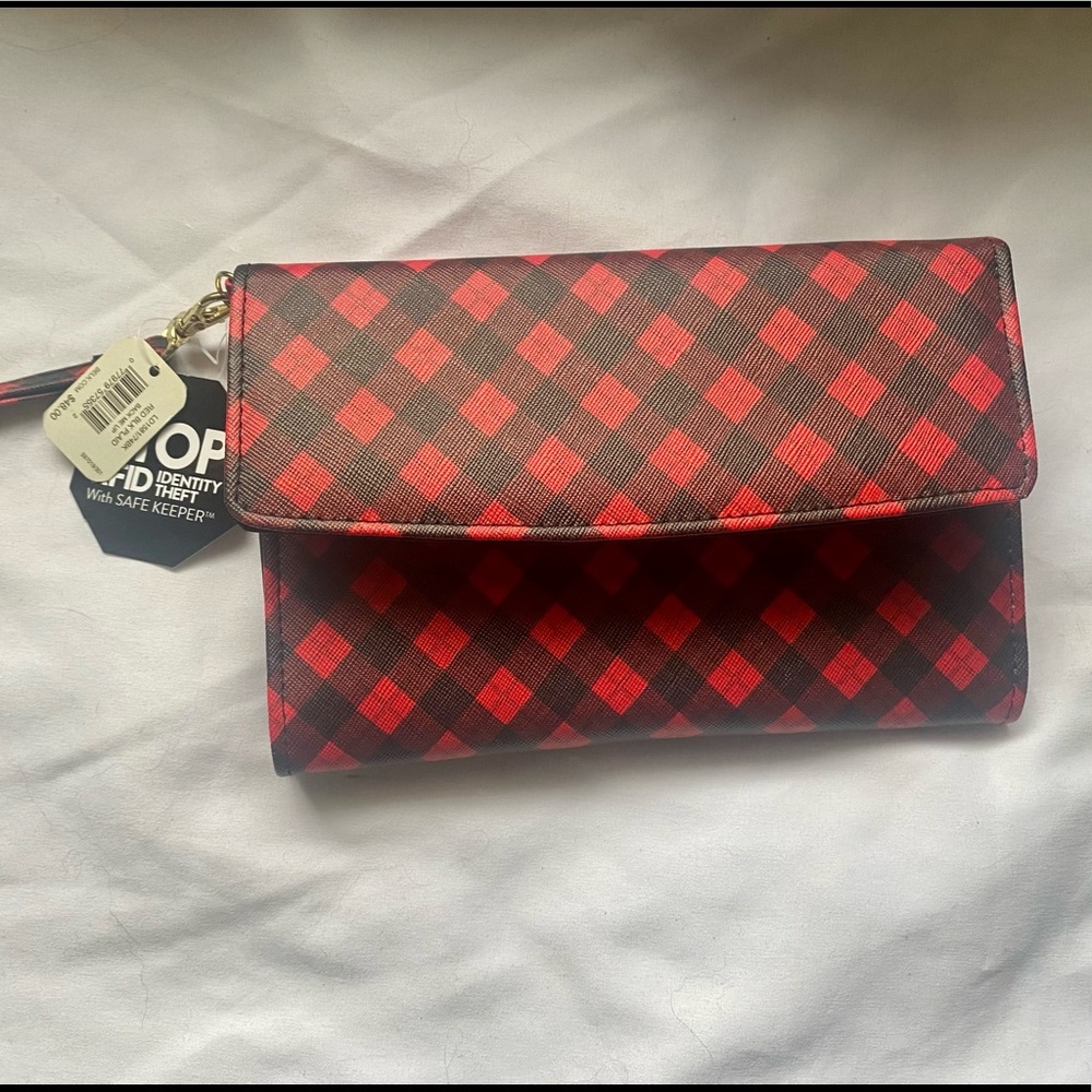 Kim Rogers Wristlet NWT